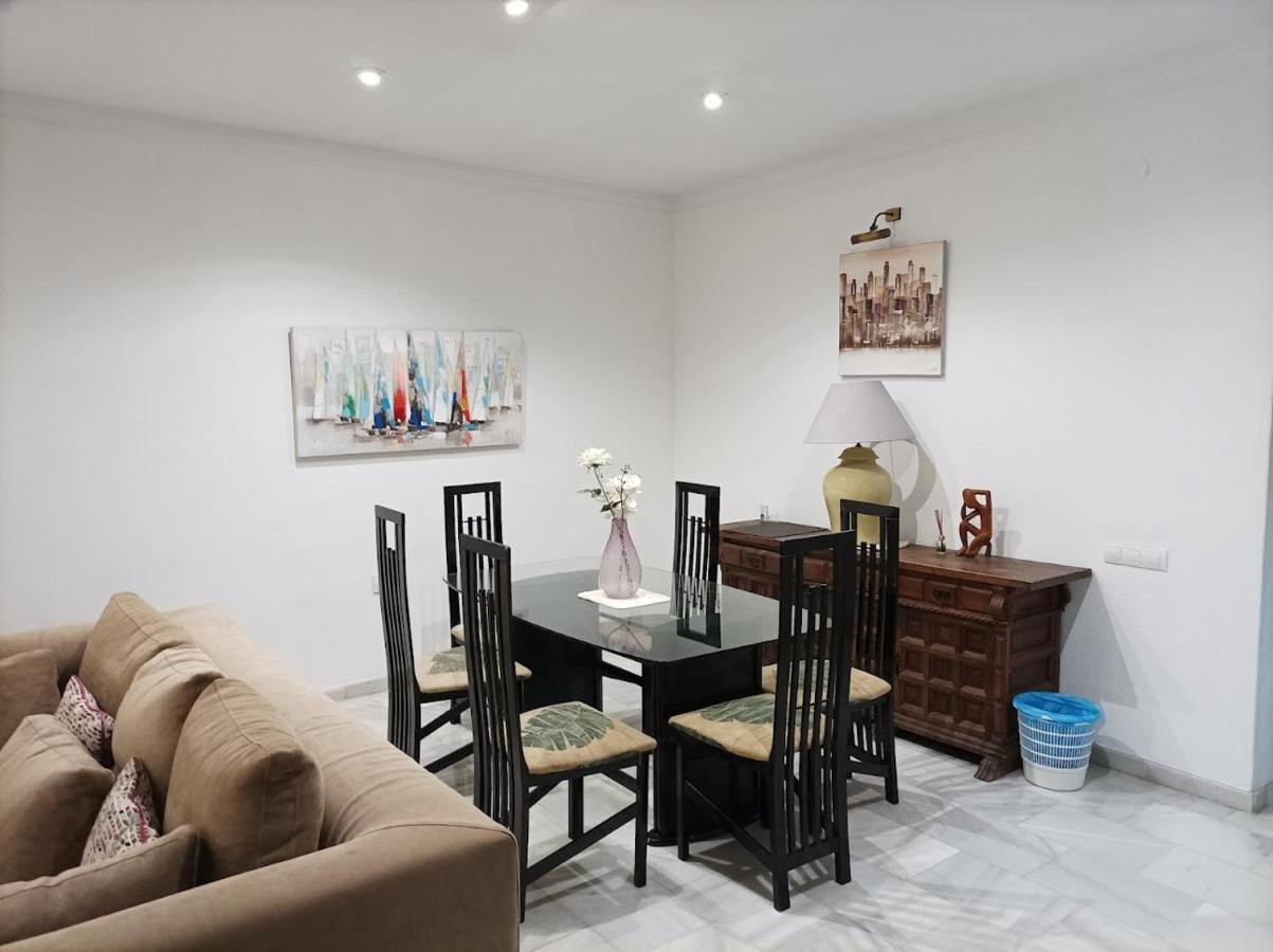 Apartament Large 2 Bed Apt Puerto Banus Marina Private Parking Marbella Zewnętrze zdjęcie