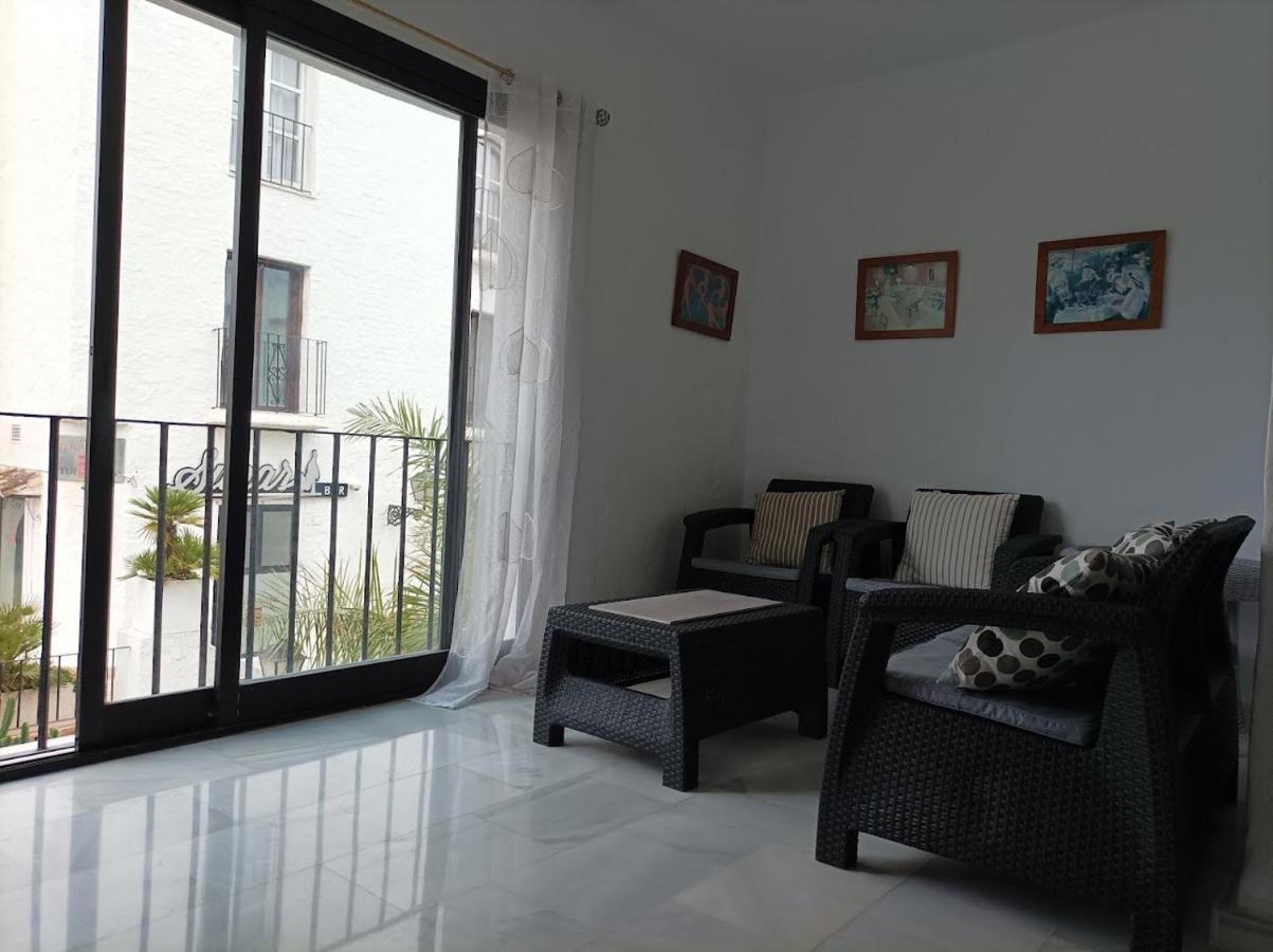 Apartament Large 2 Bed Apt Puerto Banus Marina Private Parking Marbella Zewnętrze zdjęcie